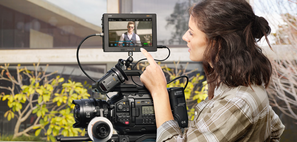 Blackmagic Video Assist 12G HDR 7"